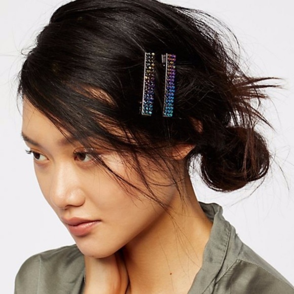 Free People Accessories - Free People Chainmail Salon Iridescent barrettes